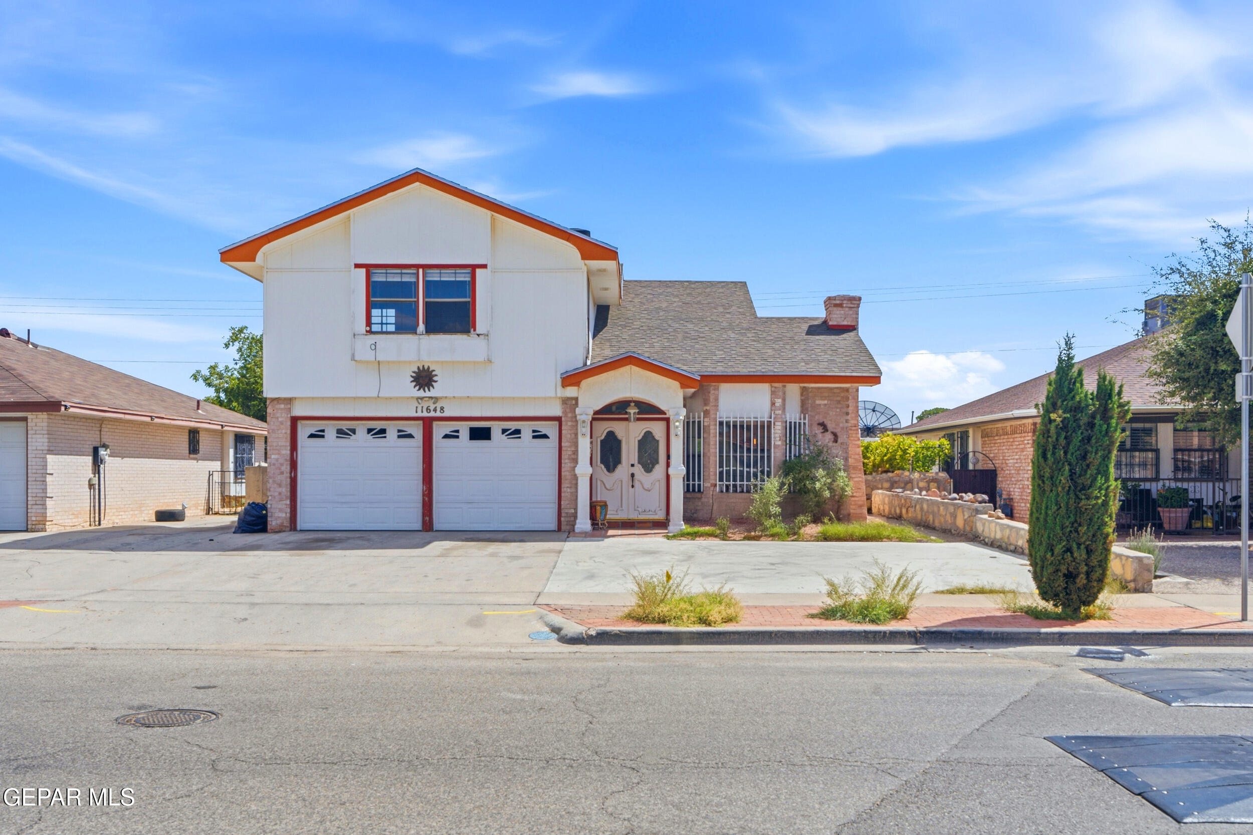 11648 Francis Scobee Drive, El Paso, TX 79936