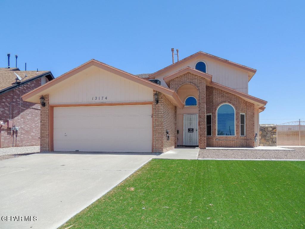 12174 Royal Woods Drive, El Paso, TX 79936