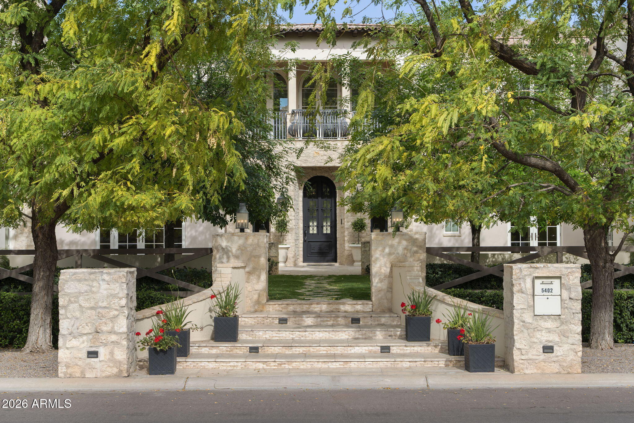 5402 E EXETER Boulevard, Phoenix, AZ 85018