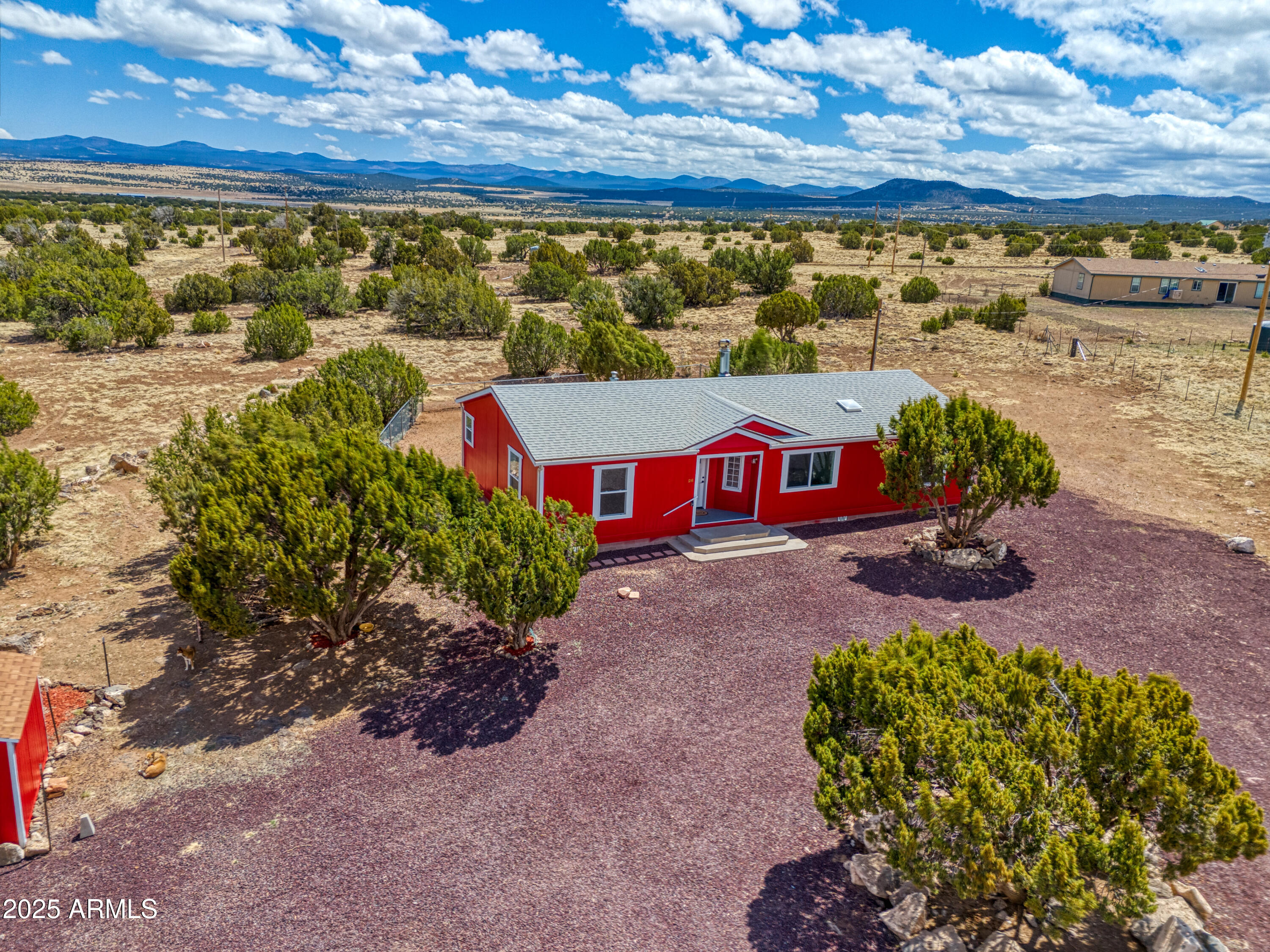 38 County Road, Concho, AZ 85924