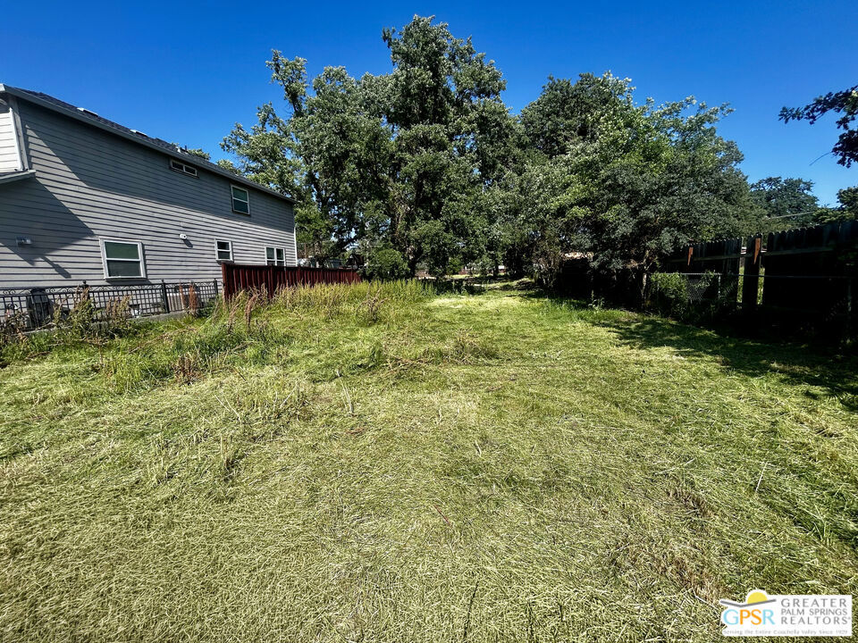 3852 Schultz Avenue