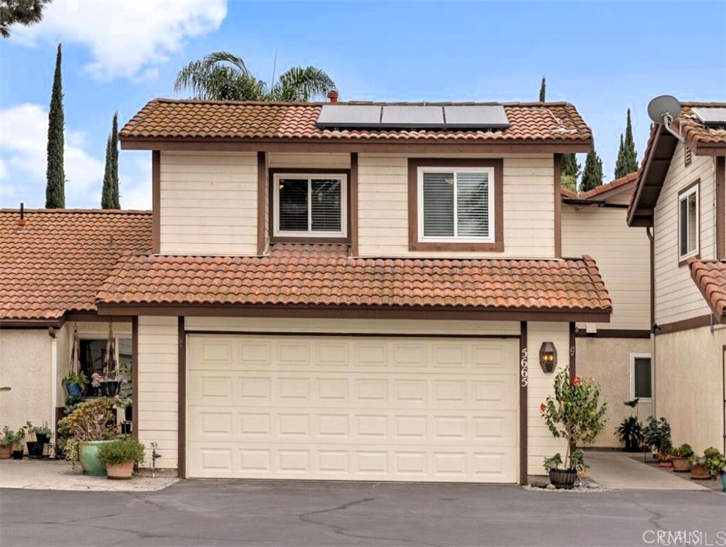 5665 Tumbleweed Way