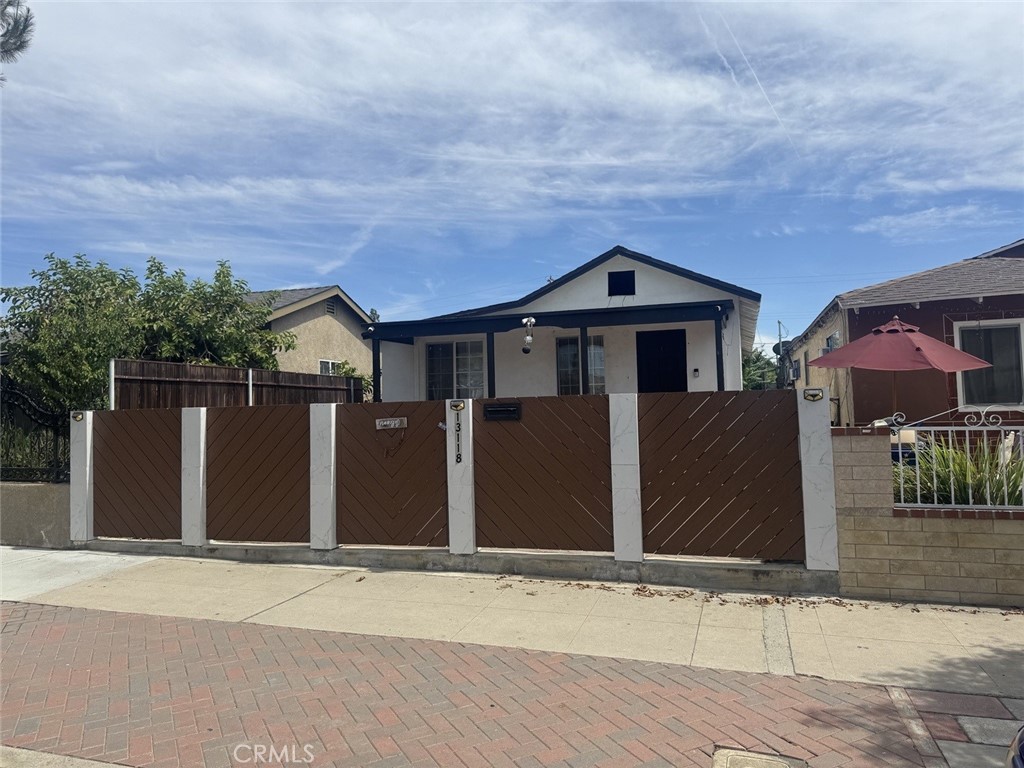 13118 Hoyt Street