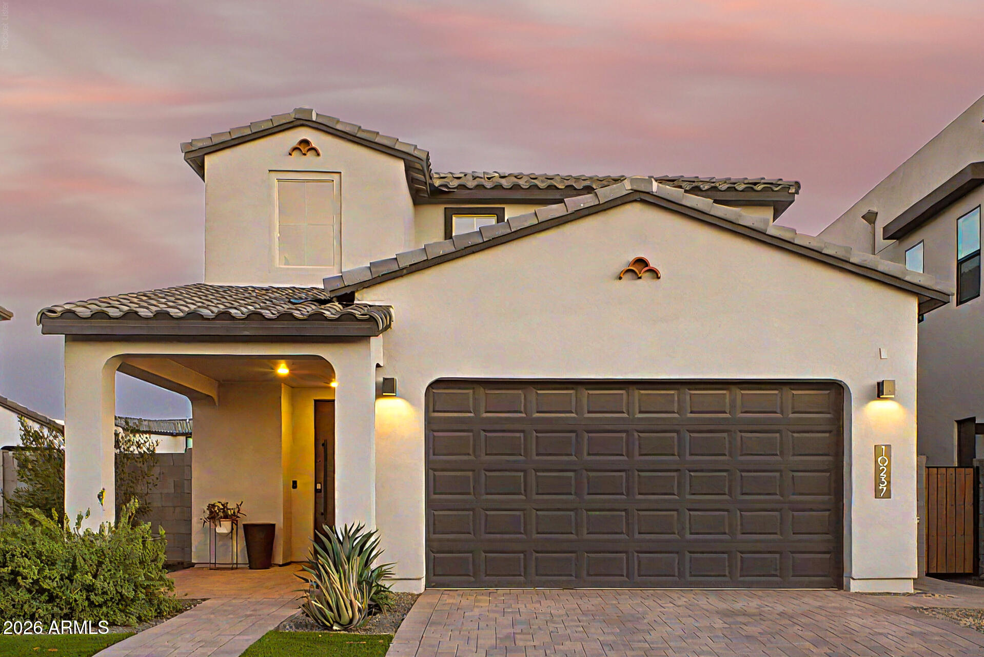 10237 E Ulysses Avenue, Mesa, AZ 85212