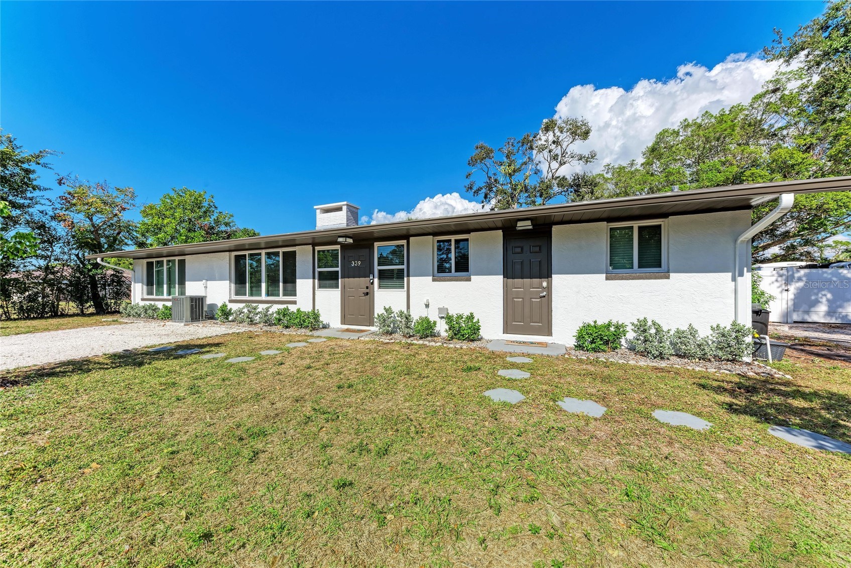 339 SUWANEE AVENUE
