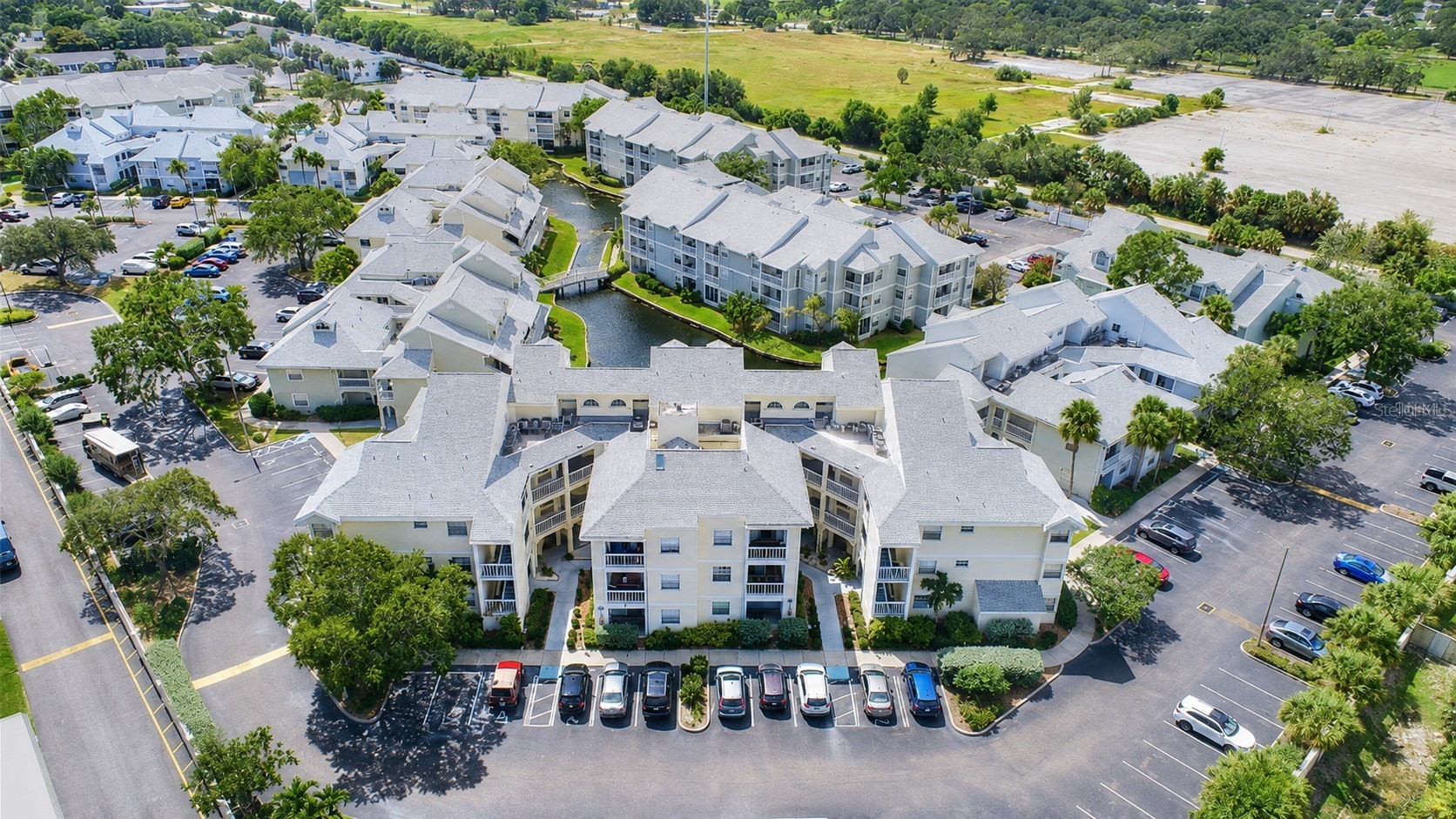 6931 STONES THROW CIRCLE N 5208