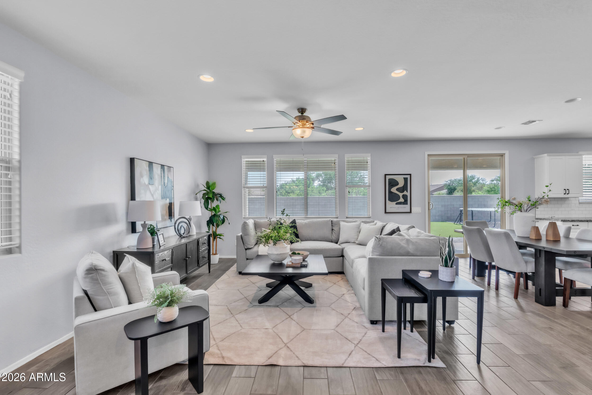 2193 W KENTON Way, San Tan Valley, AZ 85144
