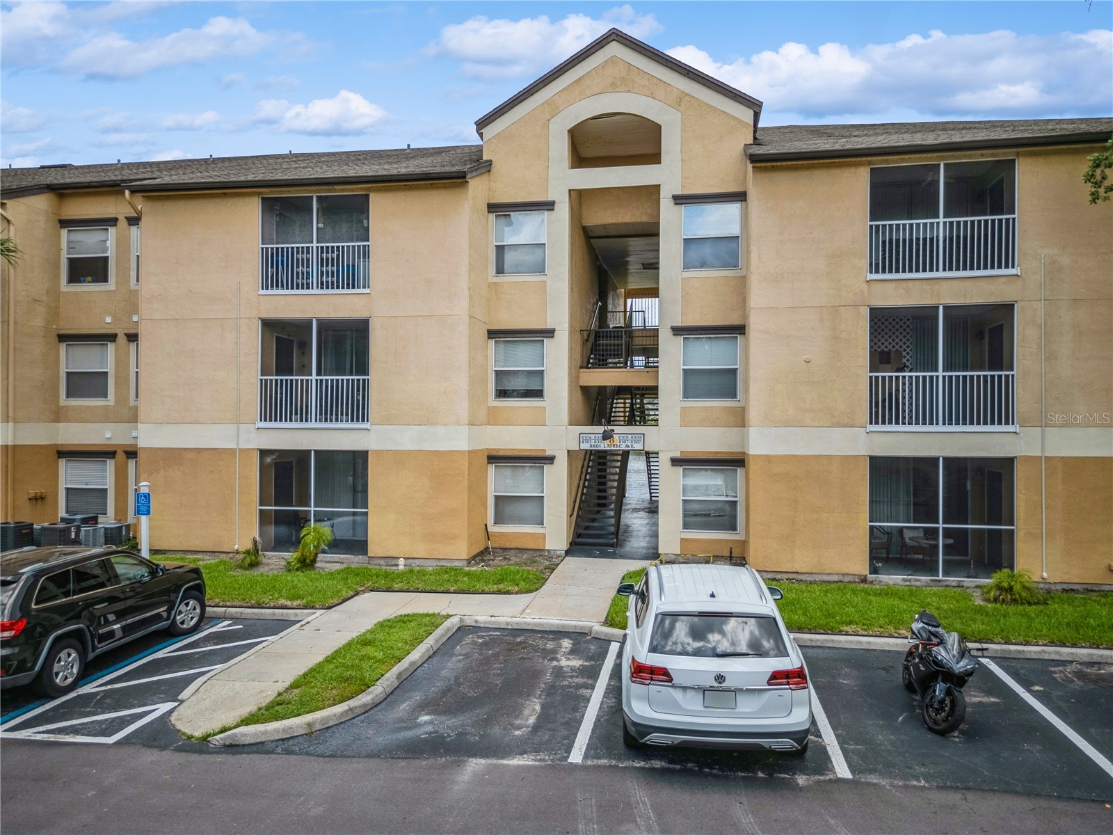 8801 LATREC AVENUE 8208