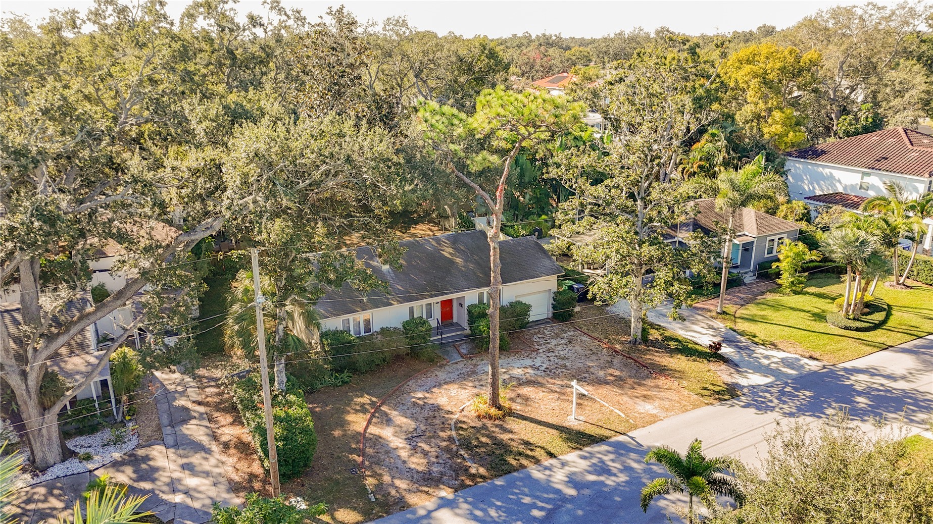 3120 W COACHMAN AVENUE