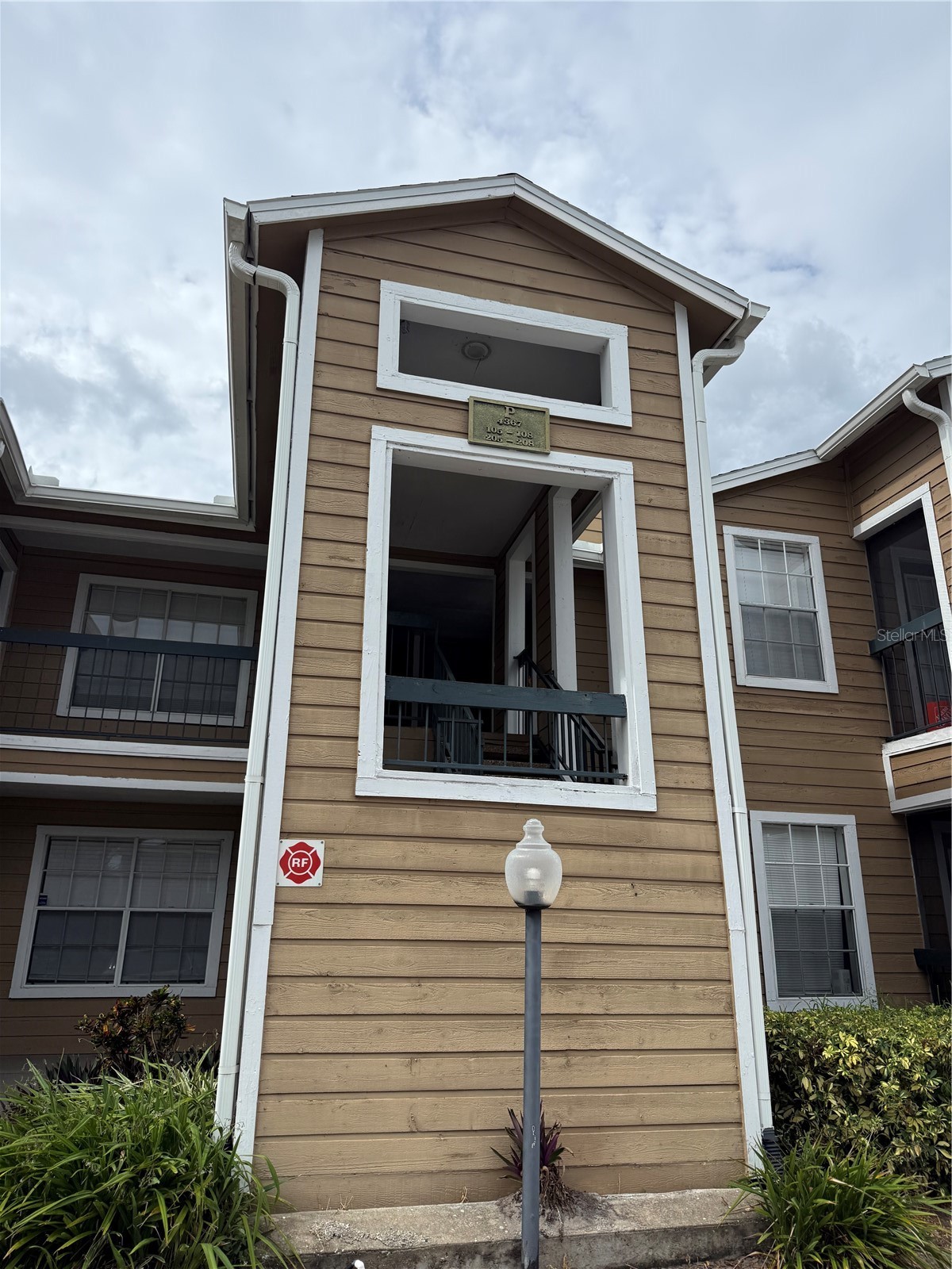 4367 THORNBRIAR LANE P208