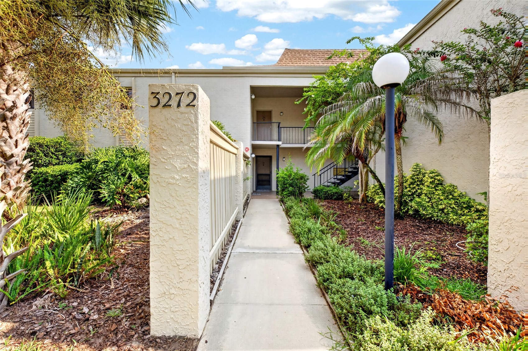 3272 S SEMORAN BOULEVARD 11