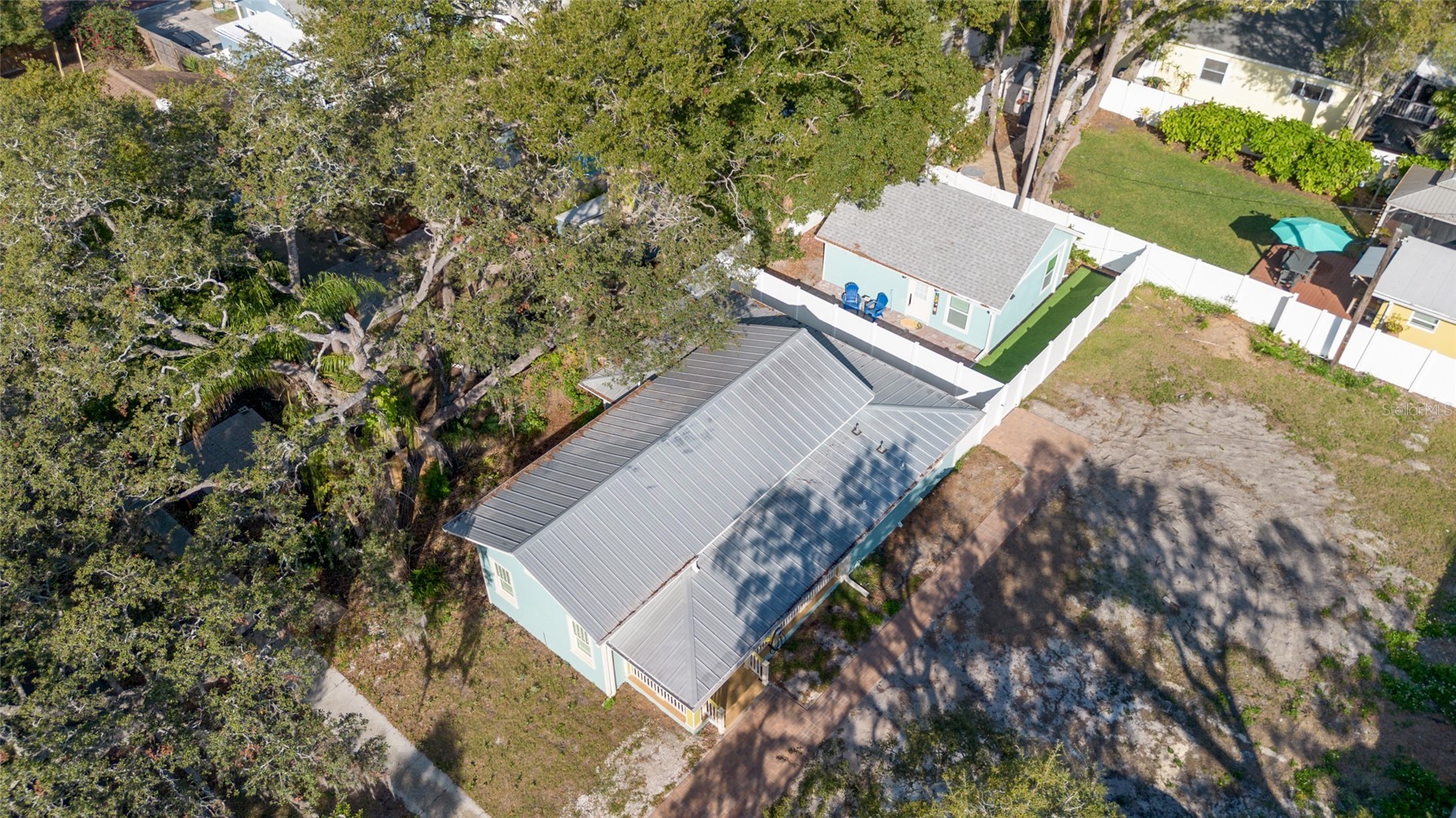 448 LOCKLIE STREET