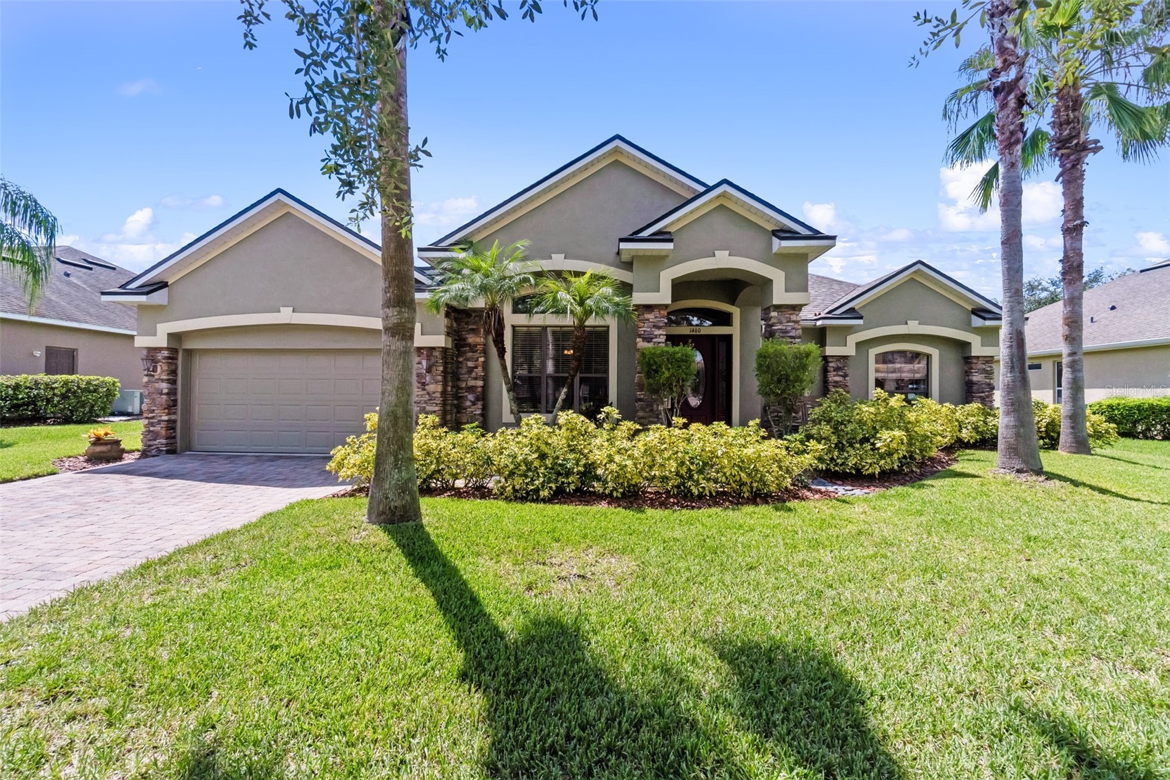1460 PRAIRIE OAKS DRIVE