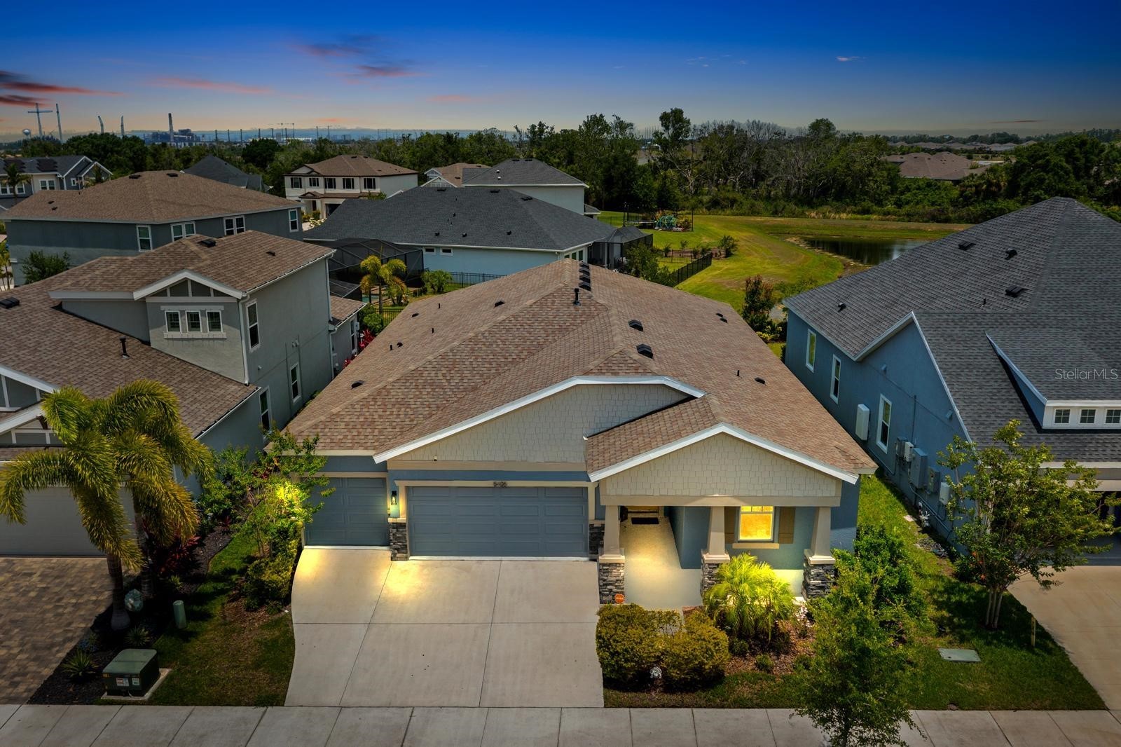 5406 LIMELIGHT DRIVE