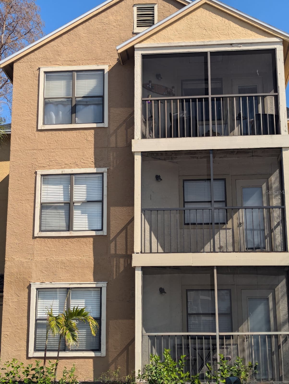 11901 N 4TH STREET N 5212