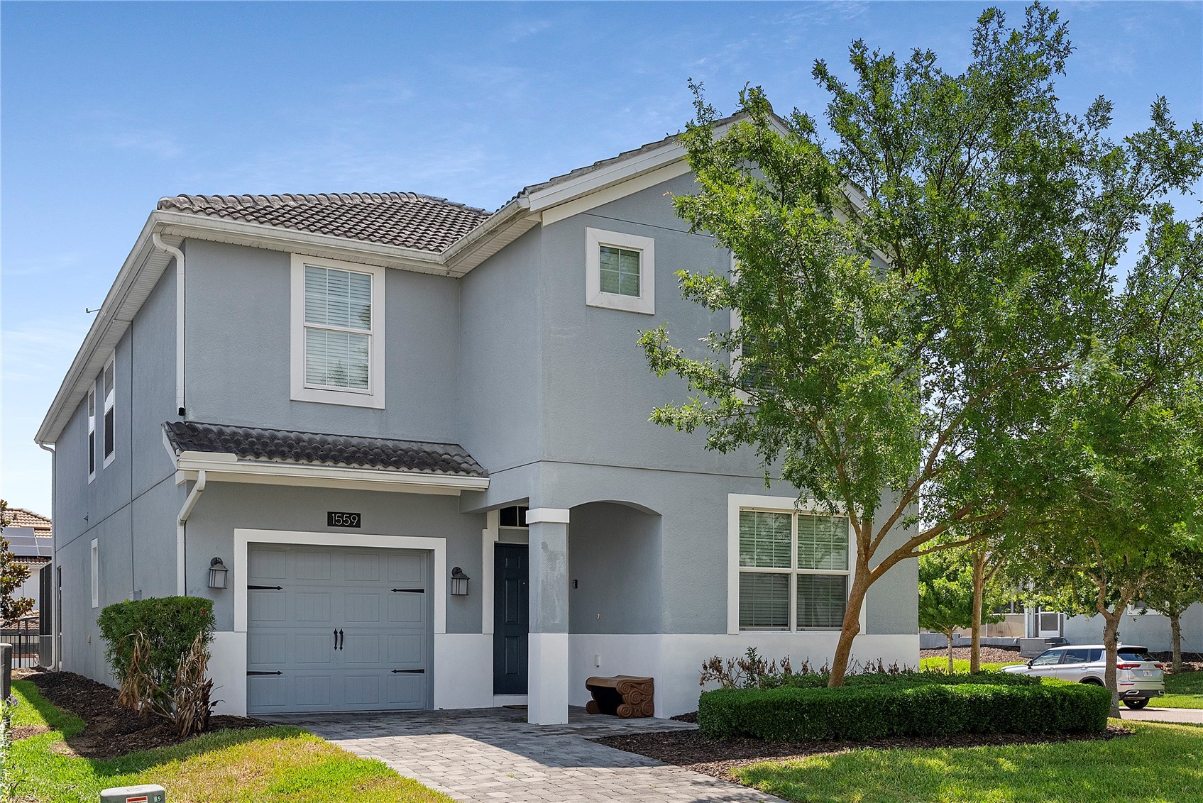 1559 FLANGE DRIVE