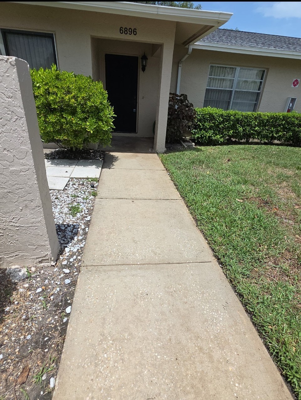 6896 W COUNTRY CLUB LANE 148