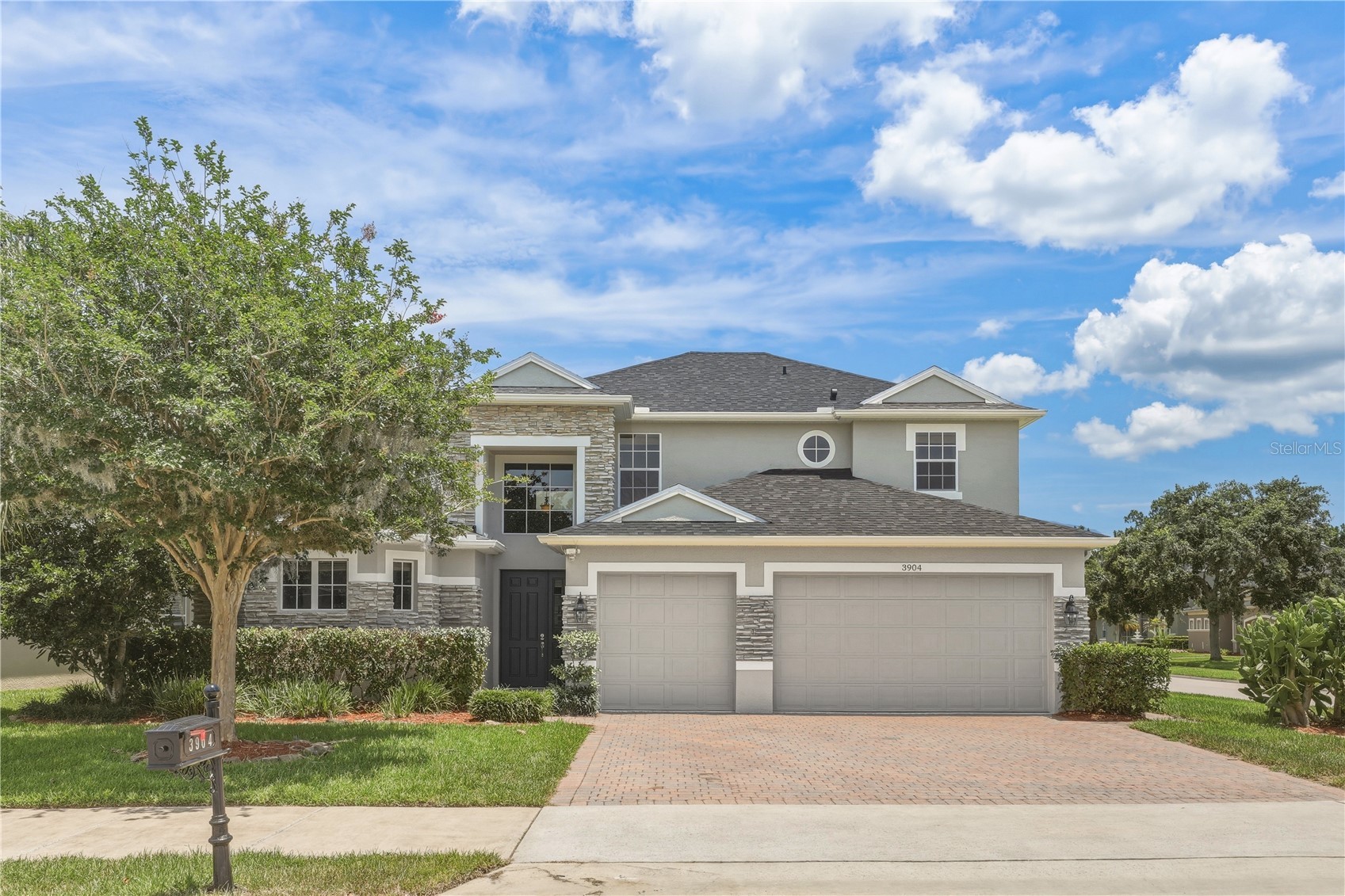 3904 HEIRLOOM ROSE PLACE
