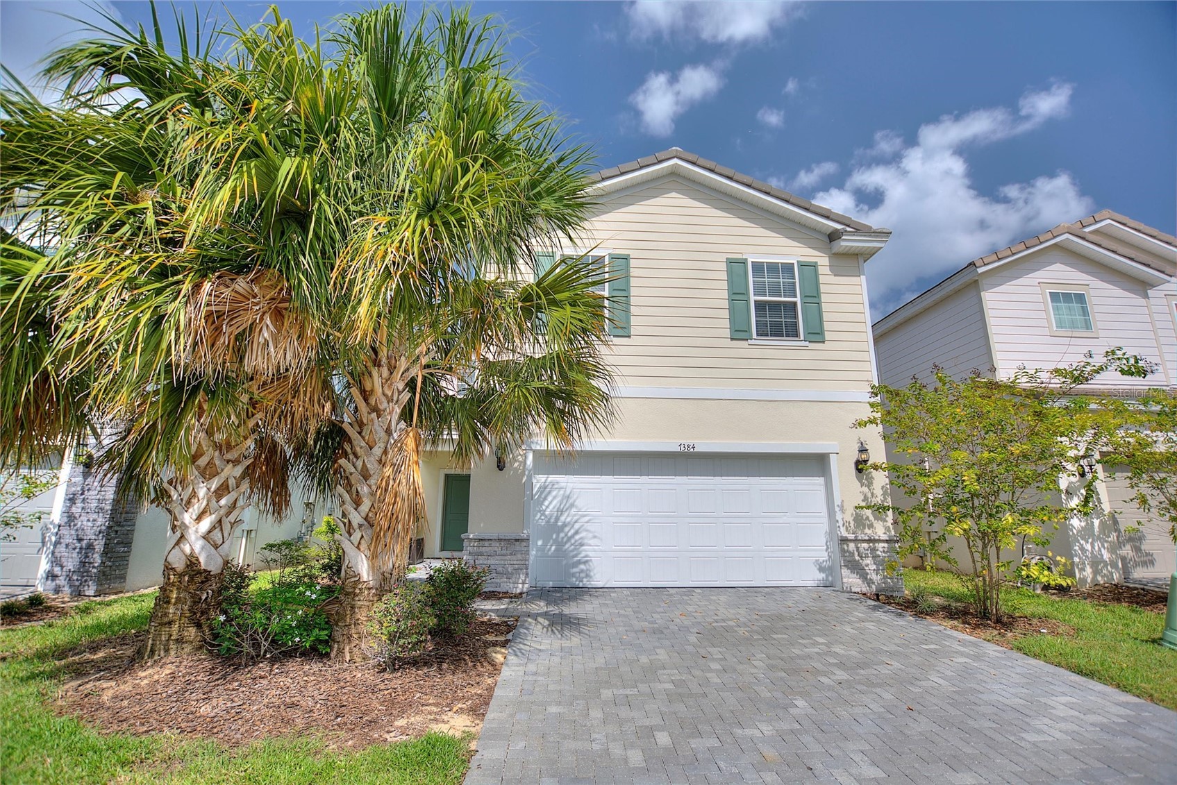 7384 OAKMOSS LOOP