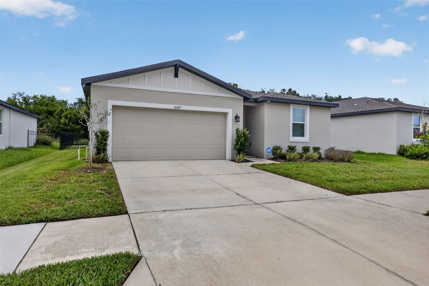 3087 FORREST PLUM COURT