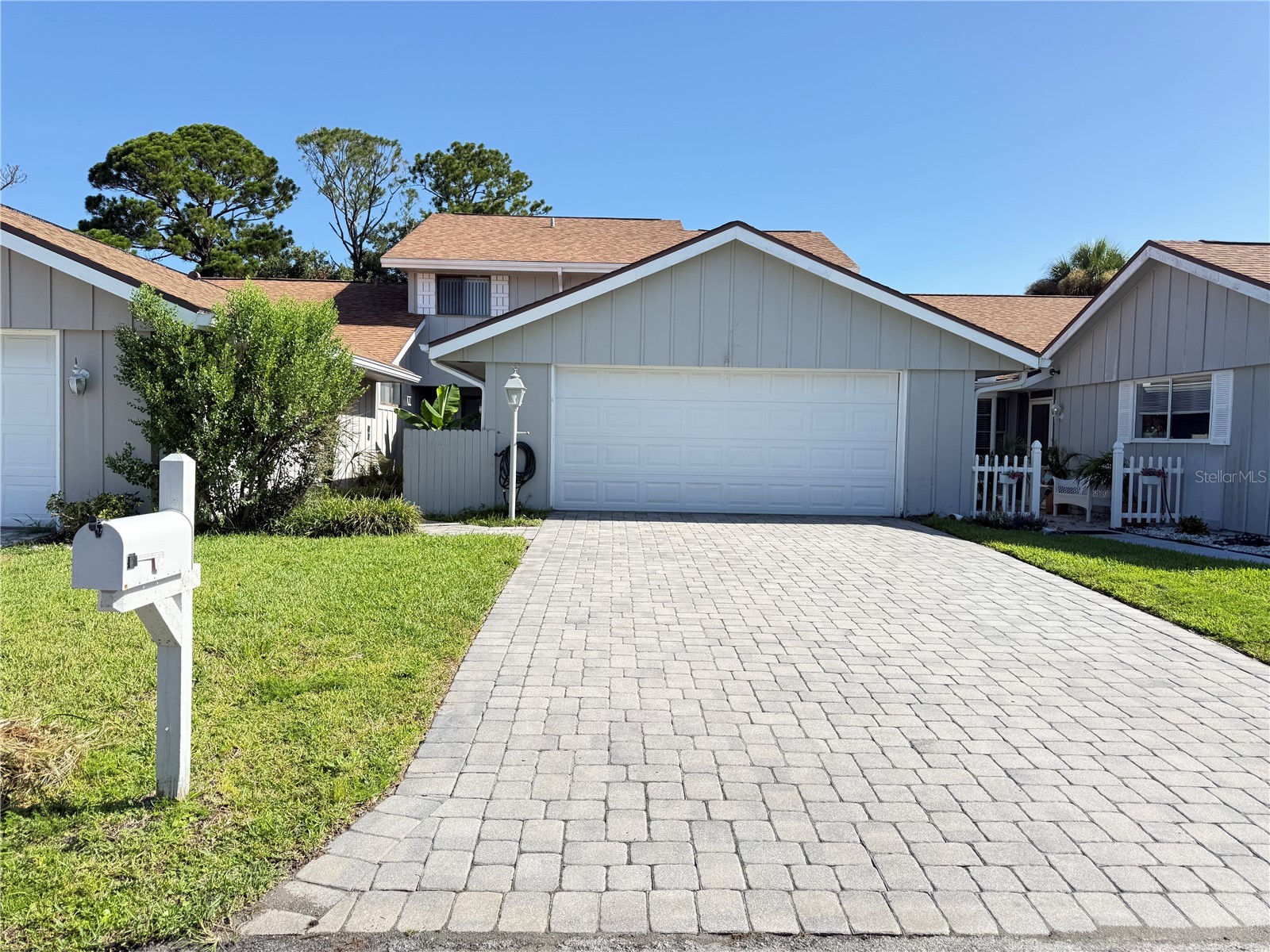 33 ANDREA DRIVE