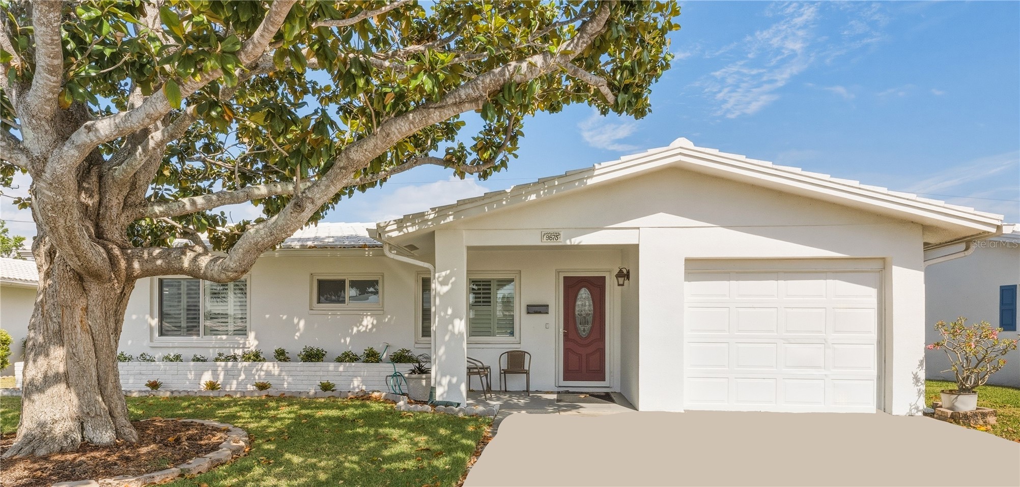 9875 MAINLANDS BOULEVARD W