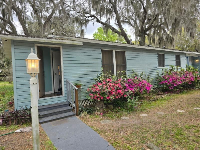 1611 INDIAN TRAIL