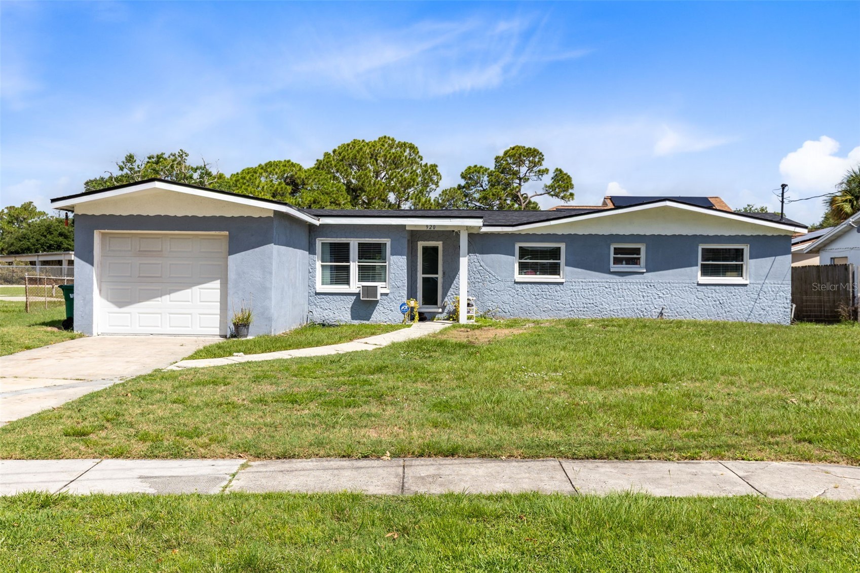 920 GARDEN ROAD