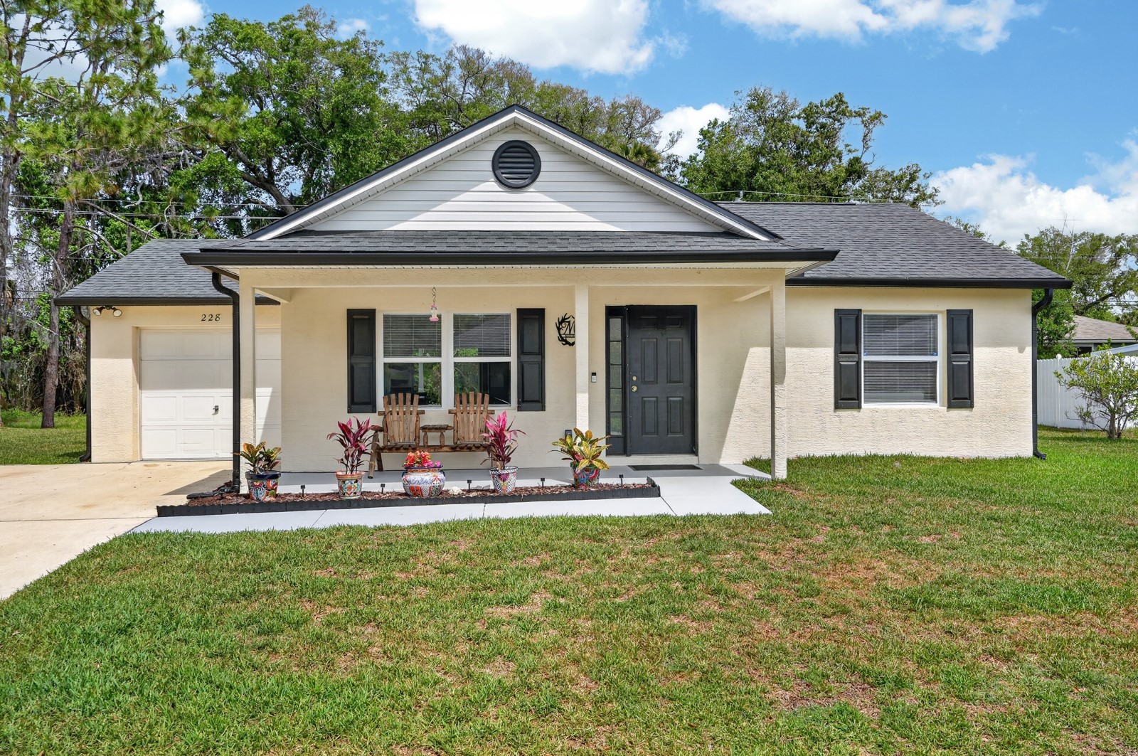 228 RIVER ISLAND CIRCLE