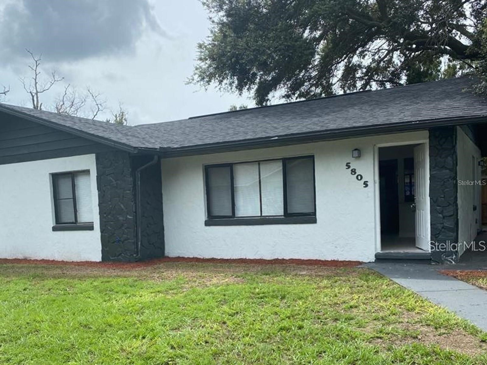 5805 N DAUGHTERY ROAD 5807