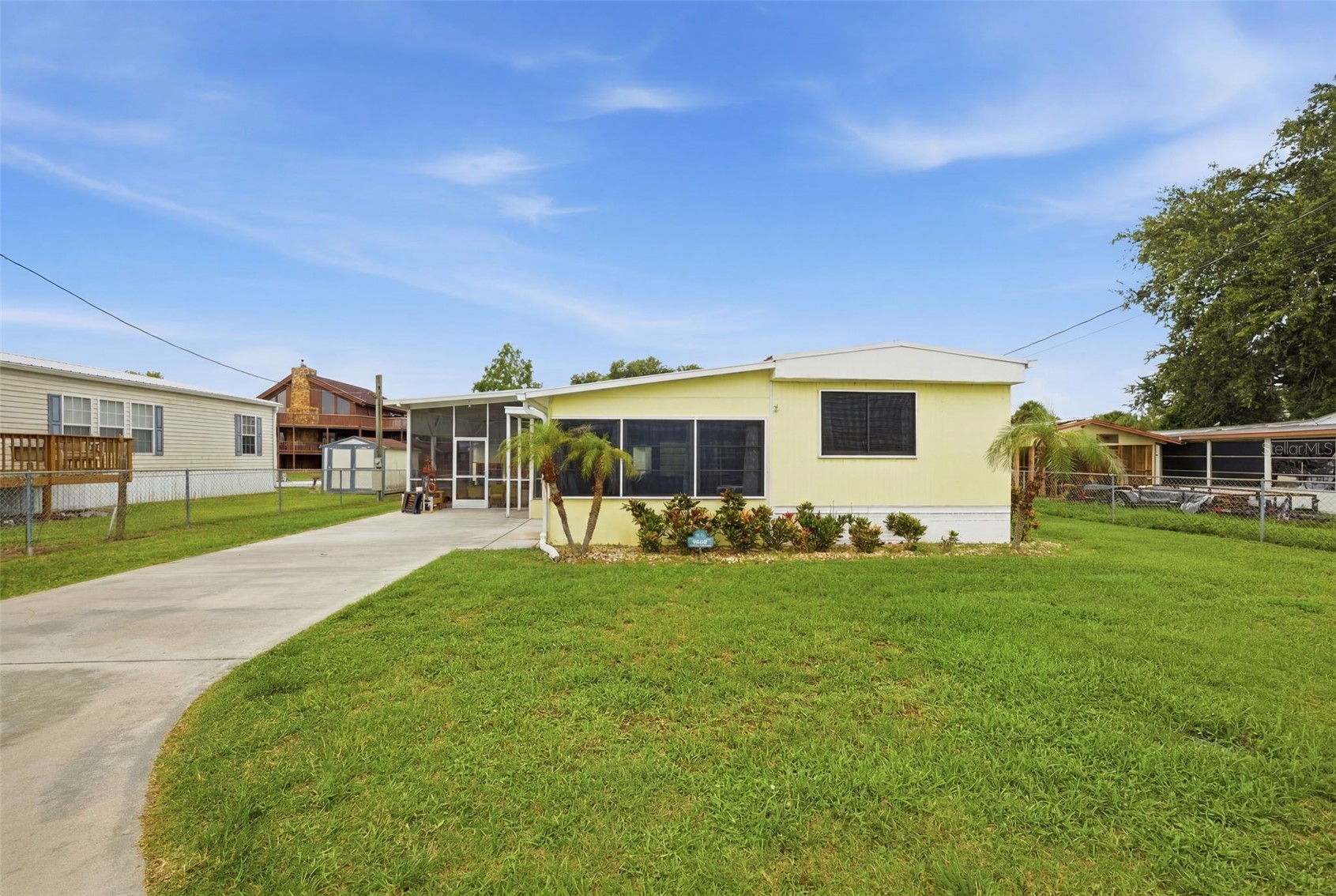 1056 BLUE HERON LANE