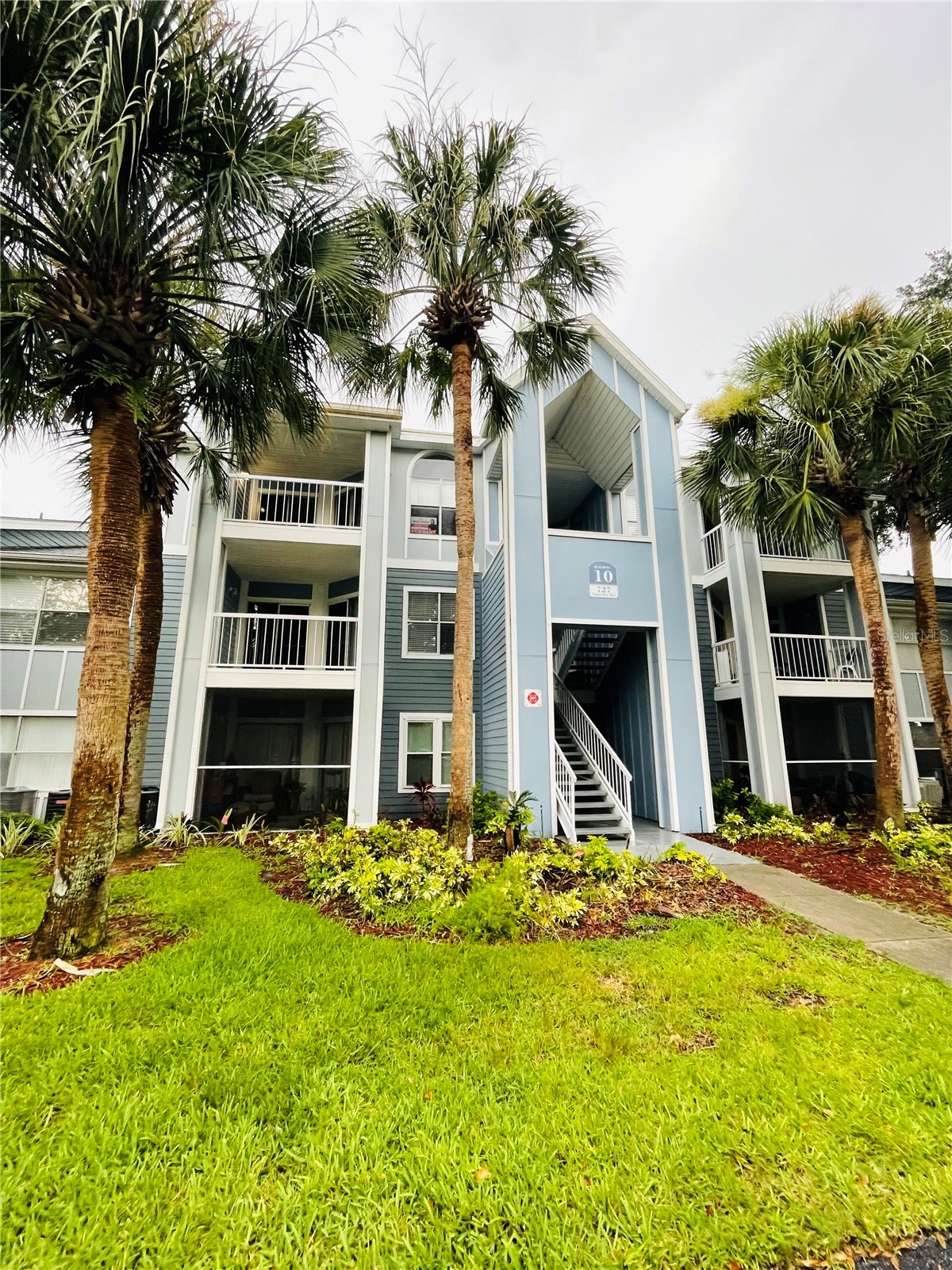 727 SUGAR BAY WAY 303