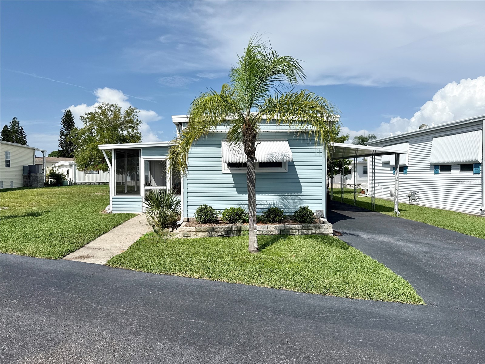 7214 MOUNT FAIRFIELD ROAD NE 527