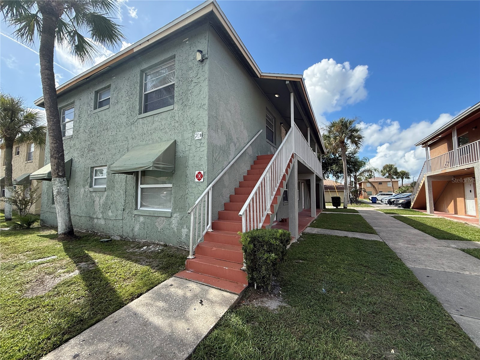 708 MICHIGAN COURT 3