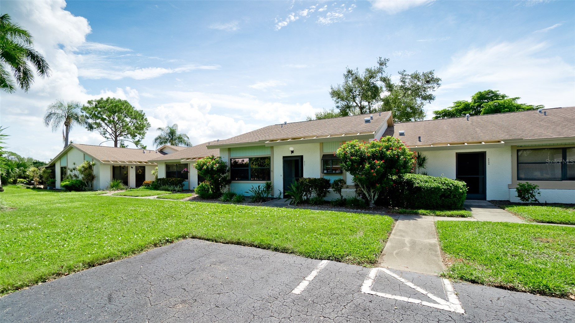 6507 HERITAGE LANE 2605