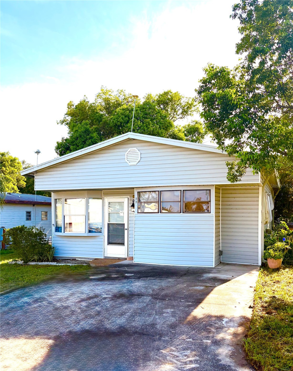 22 WOODRUFF WAY