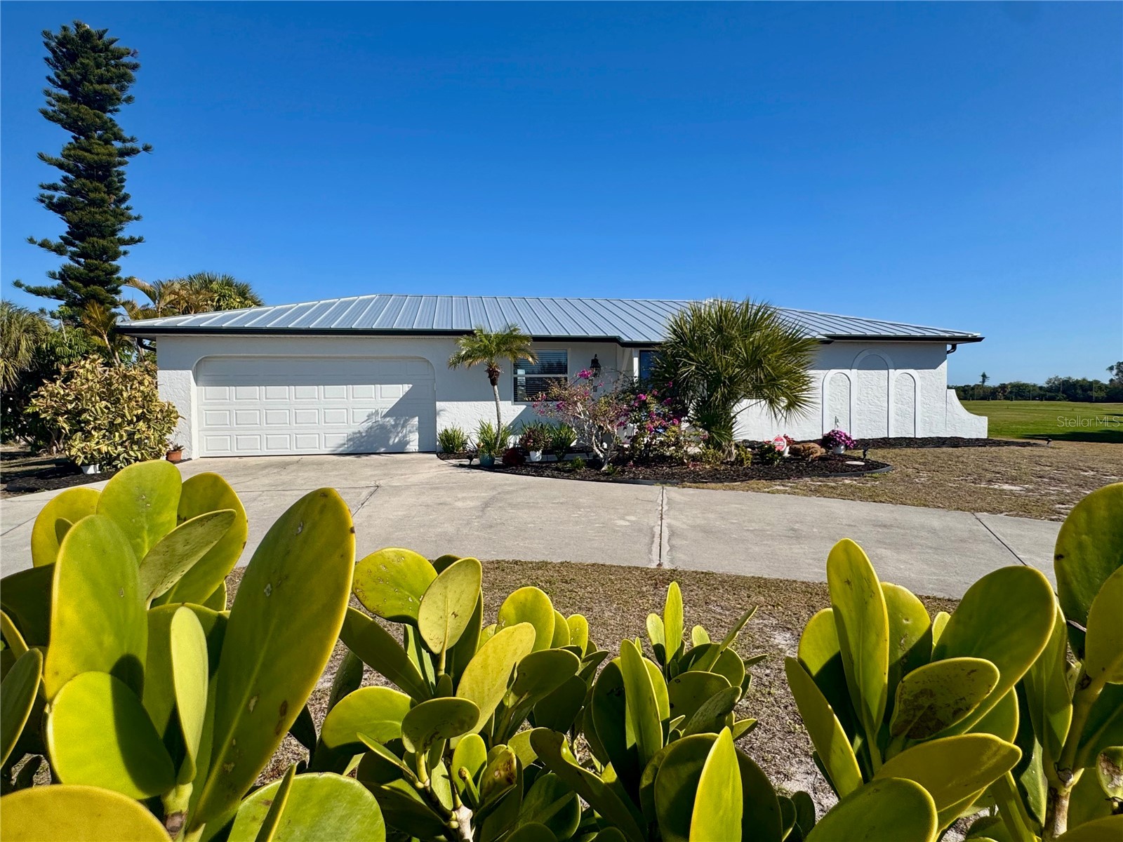 118 ROTONDA CIRCLE