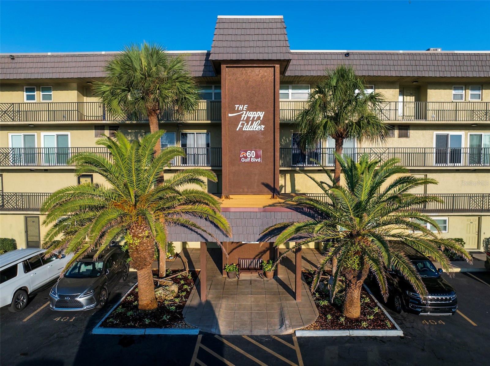 60 GULF BOULEVARD 201