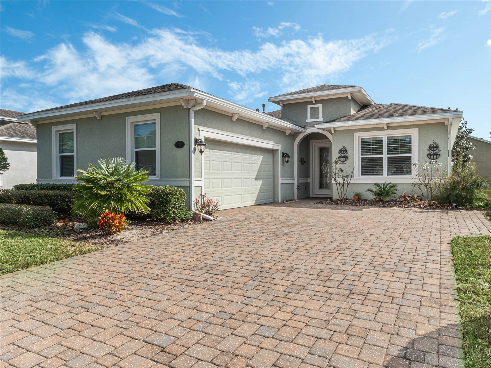 1121 GARDENSHIRE LANE