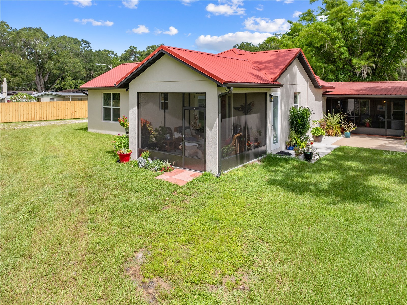 5868 ALLIGATOR LAKE SHORE W