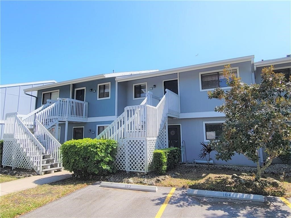 6033 34TH STREET W 104