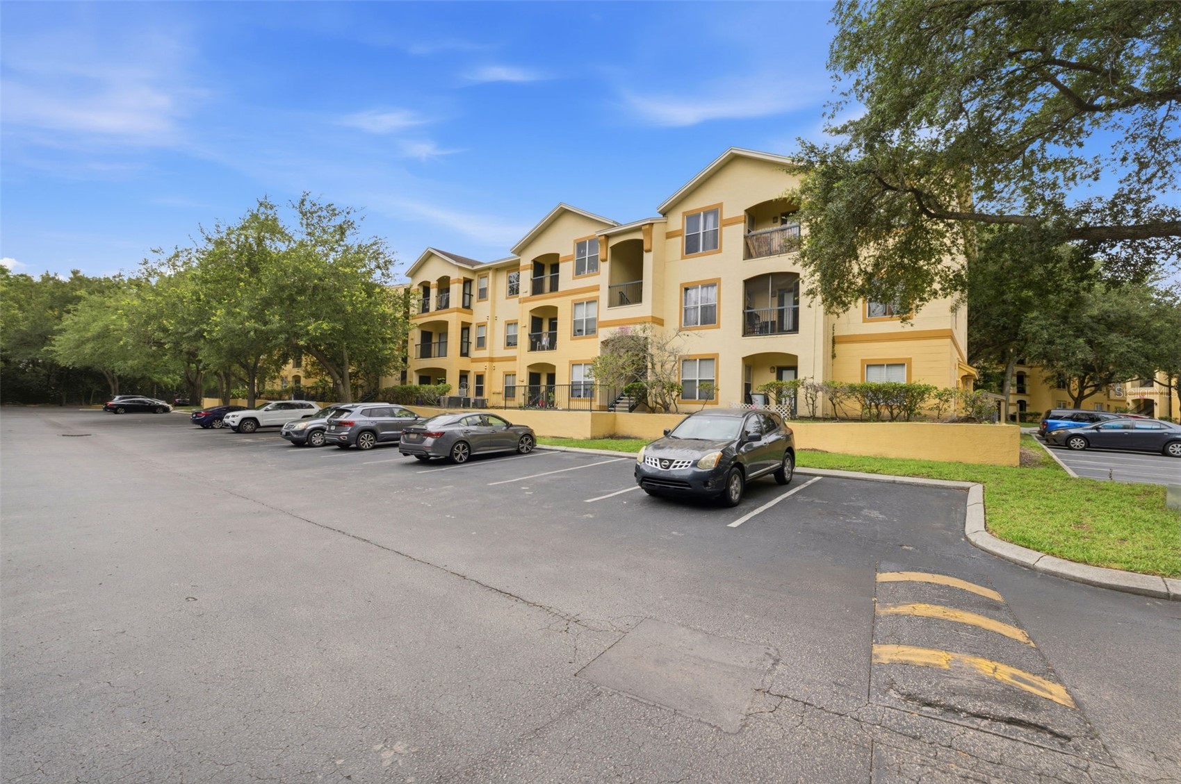 5612 PINNACLE HEIGHTS CIRCLE 312