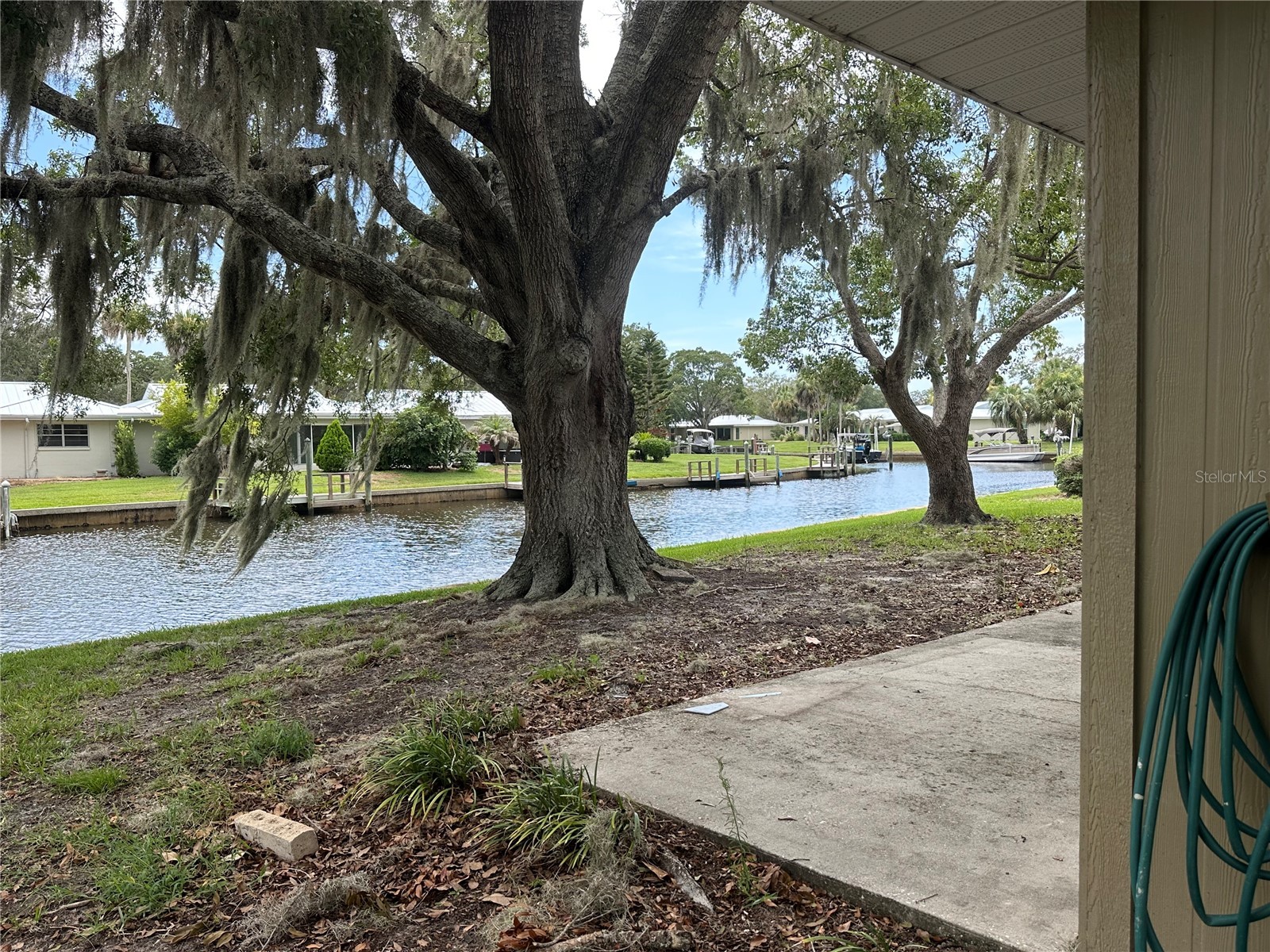 11261 W BAYSHORE DRIVE 82