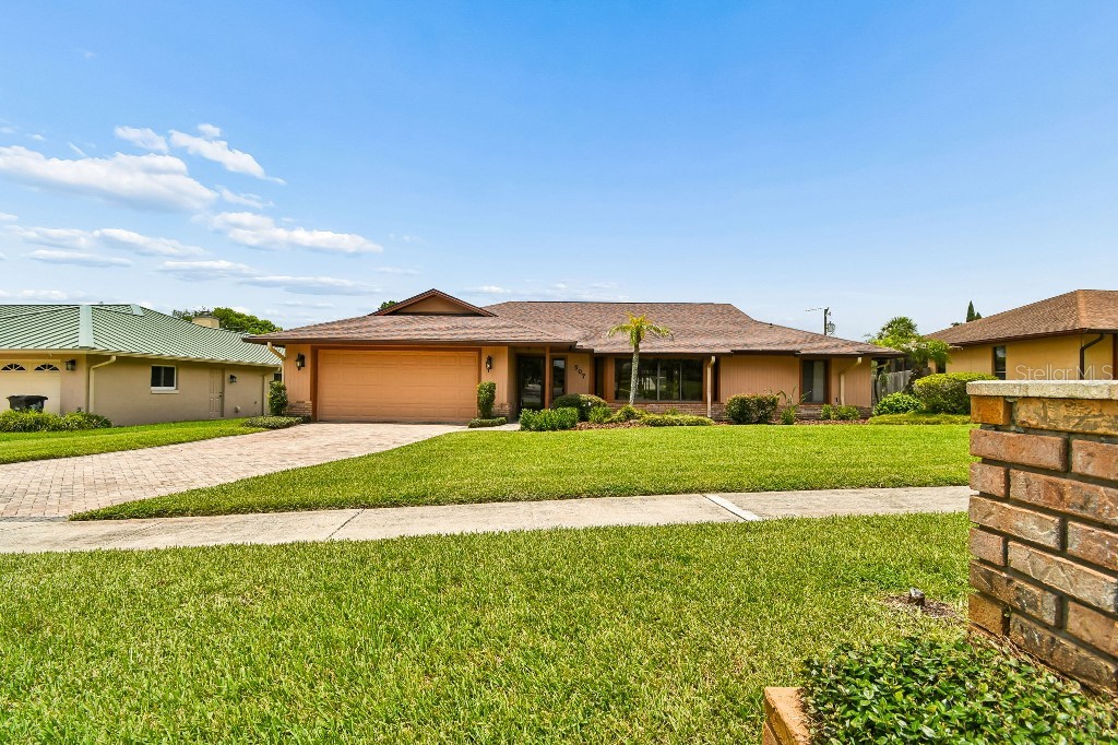 507 FERNWOOD DRIVE