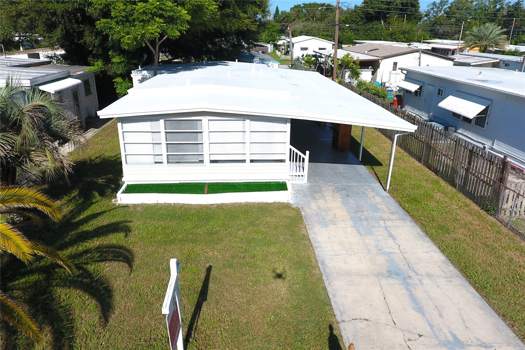 1845 DIXIE LANE