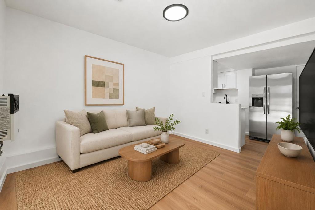 64 Lycett Circle