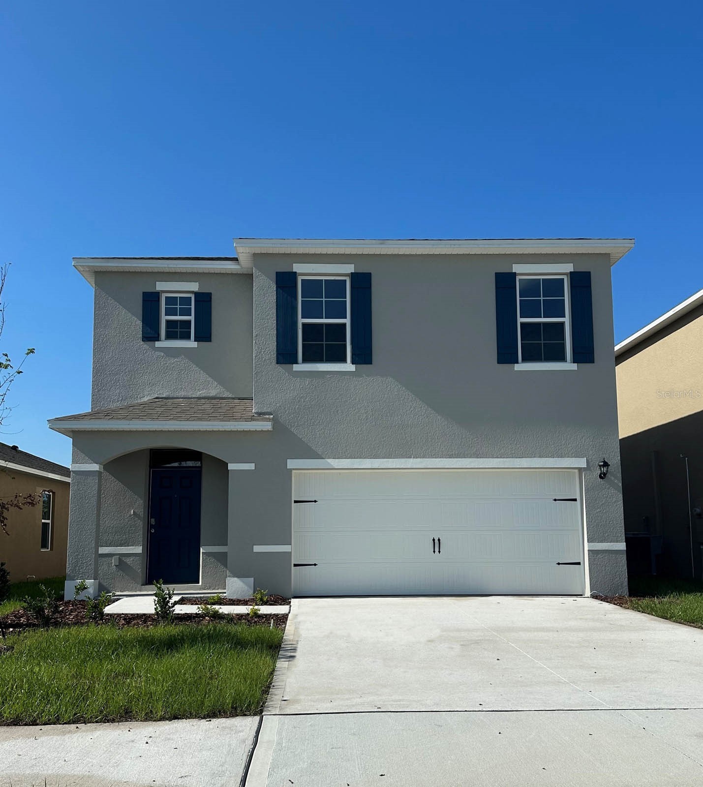 798 AMBLESIDE DRIVE