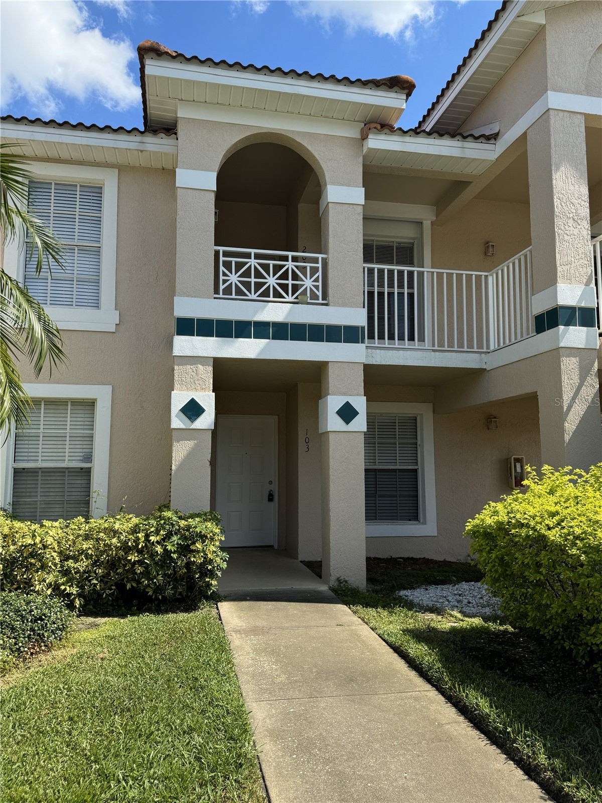 13815 TIMBERLAND DRIVE 103