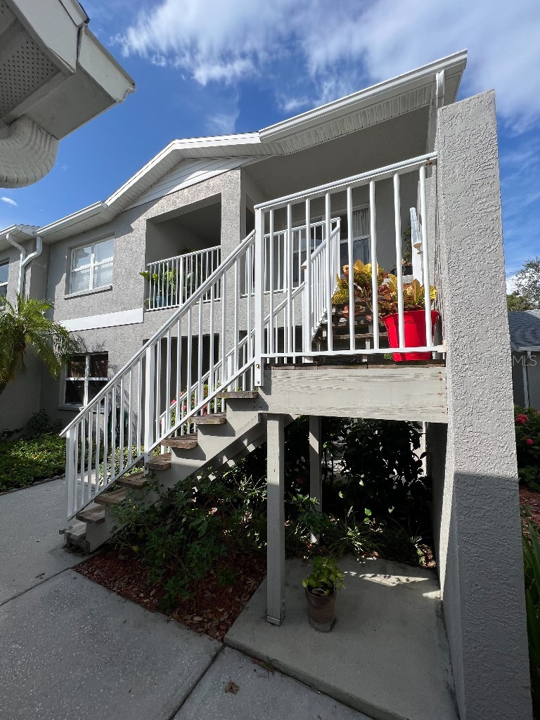 9485 HAMLIN BOULEVARD 8