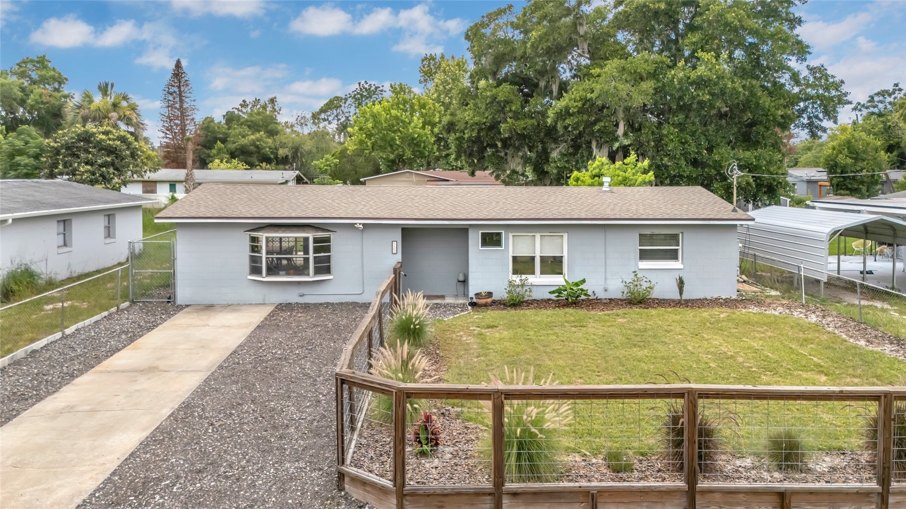 855 PEARL DRIVE